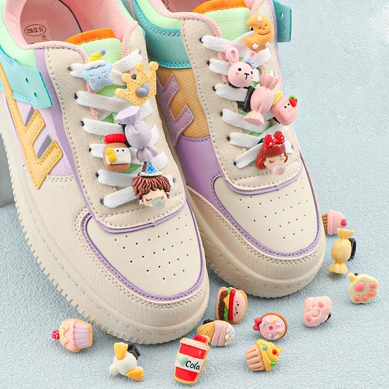 1PCS Shoelaces Decoration Clips Shoe Laces Buckle for Girl Children's Cartoon Crown Cake Candy Macaron Color Shoes Accessories