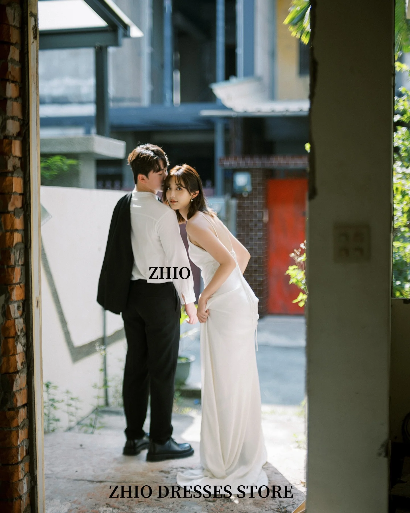 ZHIO 신부 야외 웨딩 드레스 화이트 새틴 미니멀리스트 피쉬 테일 드레스 제주 Lsland 여행 촬영 웨딩 드레스 맞춤형