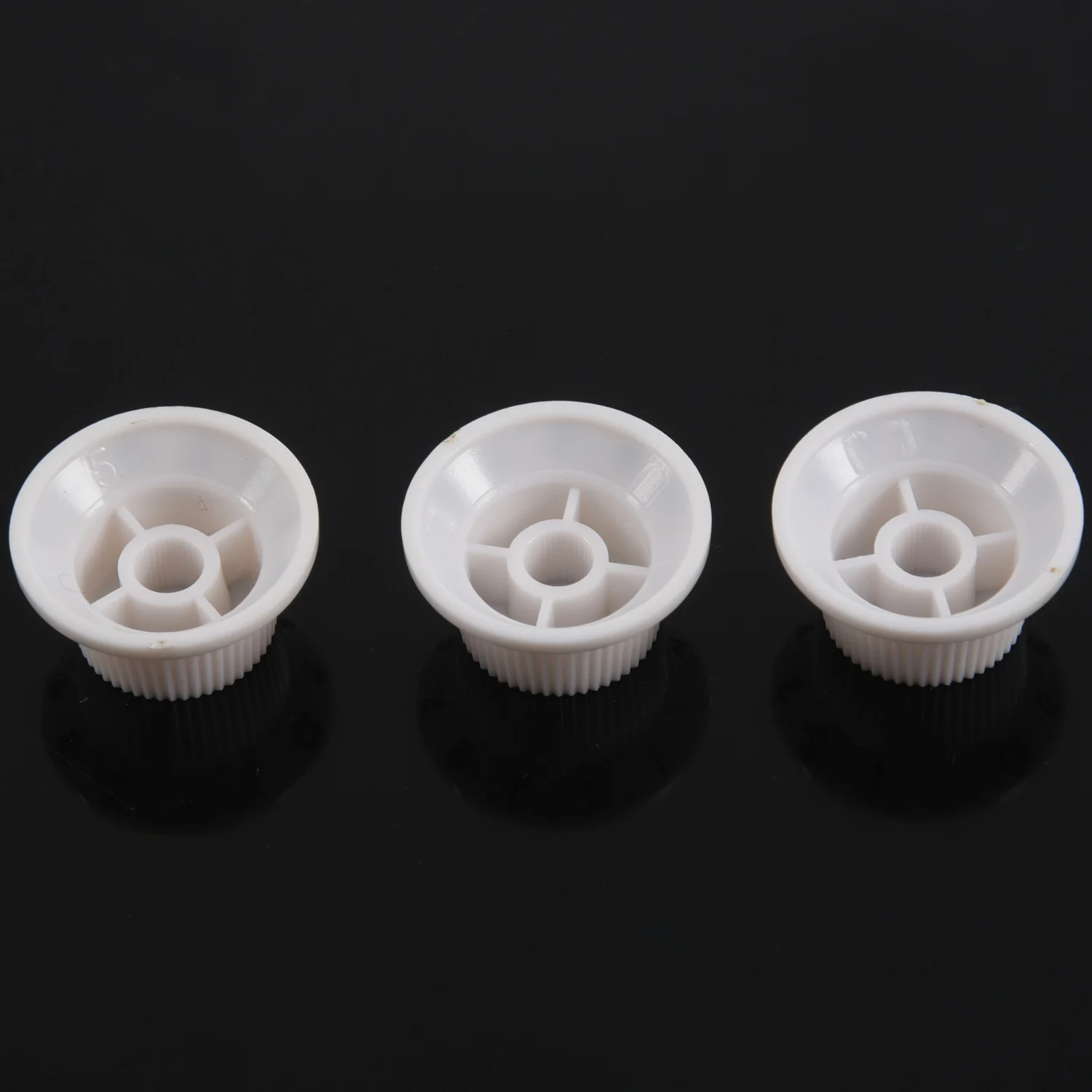 White Black 1 Volume&2 Tone Guitar Control Knobs for Strat Style Guitar