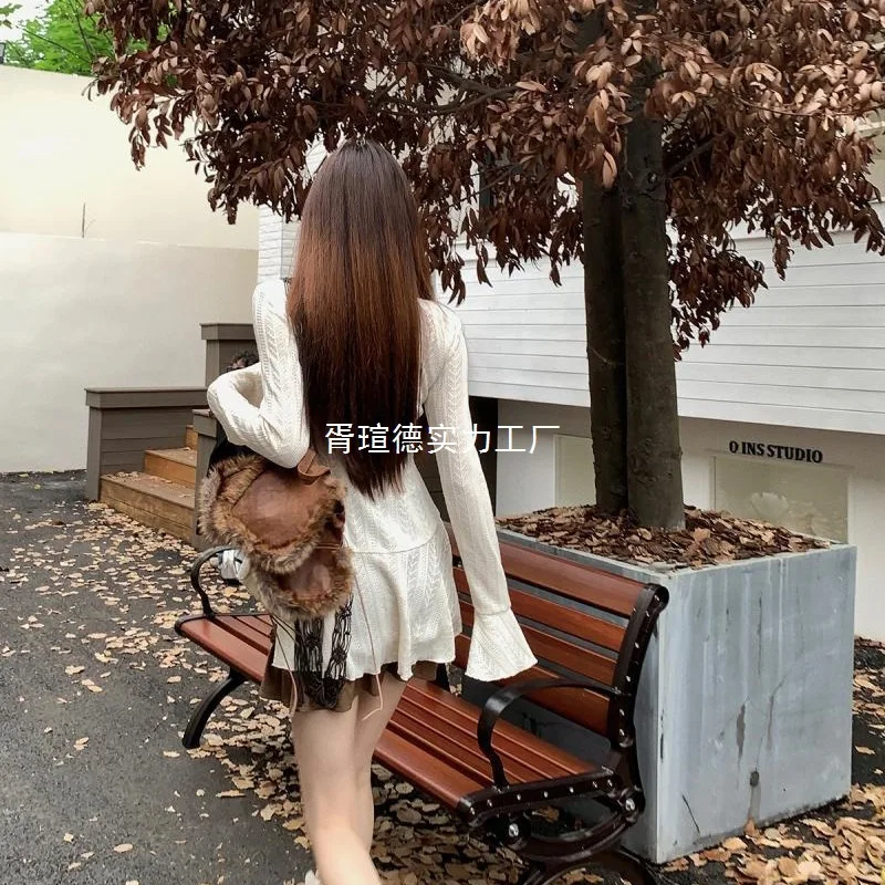 

Long Sleeves T-Shirts Elegant Woman Summer White Lace Trim Hollow Breathable Sun Beach Party Lightweight Sweet Feminine Jacquard