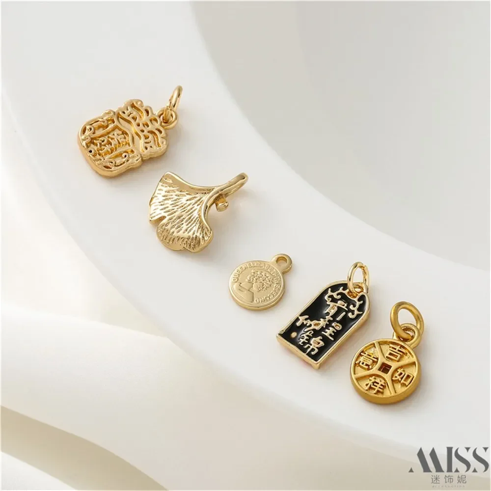 14K Color Beauty Head Has Bright Future Making Fortune Getting Lucky Hang Tag Gold Ruyi Maple Leaf Pendant DIY Jewelry Accessori