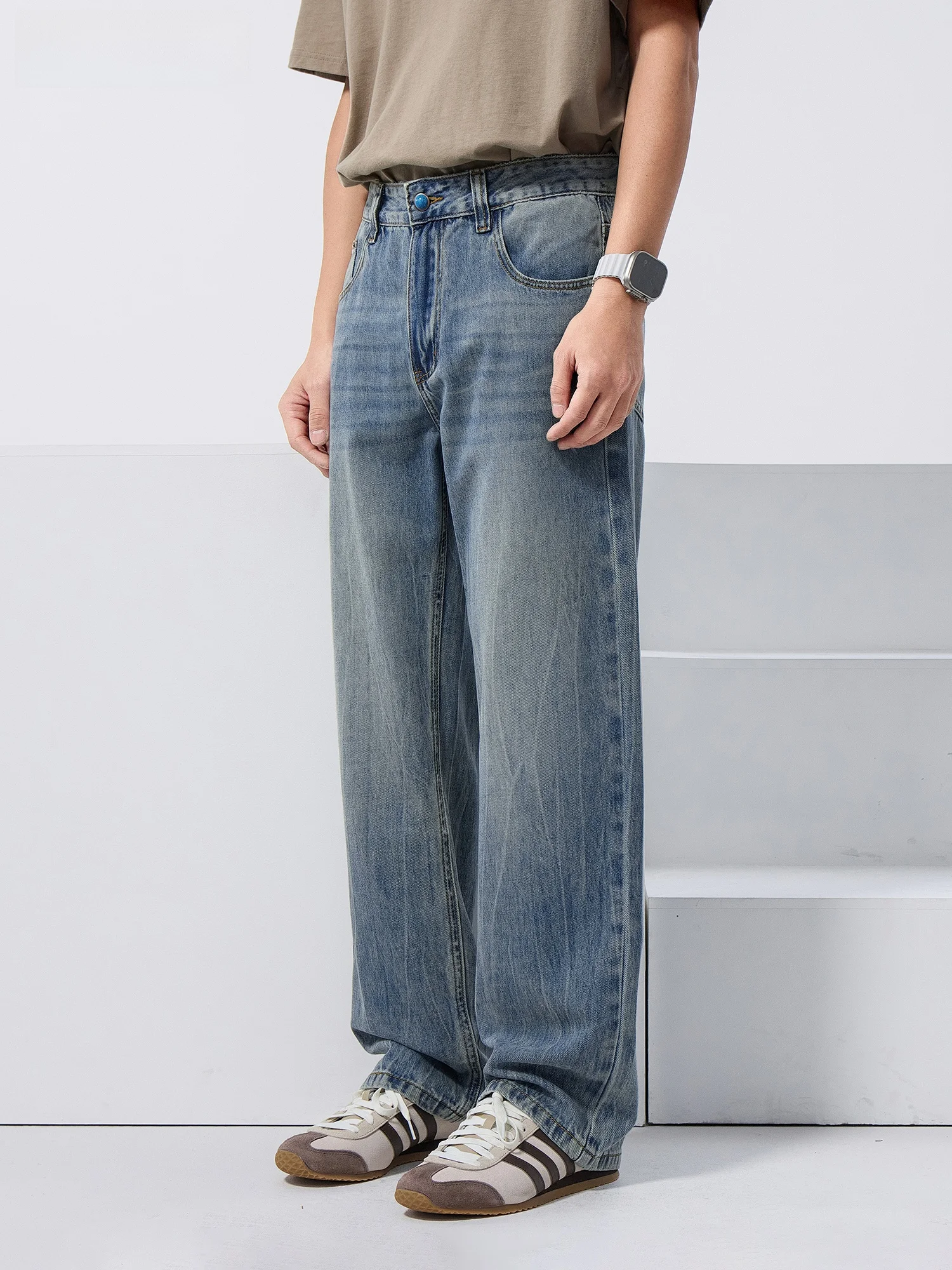 

RHRB2026 Spring New American Retro Clenafit Light Colored Straight Leg Bell Bottom Men's Jeans Youth Trendy Cotton Lenzing Po...