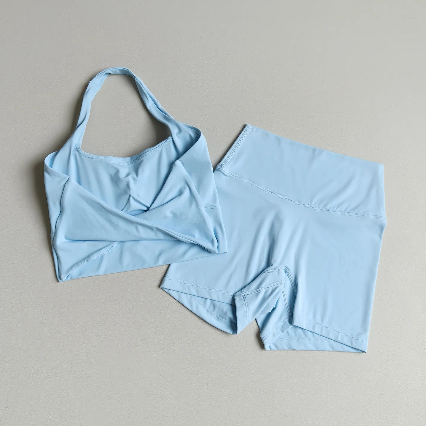 Damen High-Waist Rückenfreies Neckholder-Top 2-Teiliges Gym-Yoga-Set Fitness-Workout Sport-BH Camisole Shorts Fitness-Workout-Anzug – Detail 6