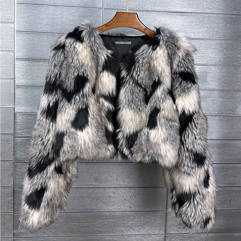 혼 버튼 숏 인조 여우털 코트 여성 겨울 플러피 재킷 레오파드 프린트 플러시 퍼 코트 플립 칼라 여성 아우터웨어 2024