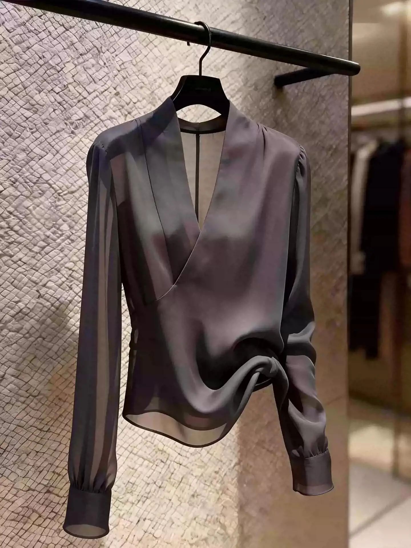 Unique Fashionable Unique Beautiful Women's Shirt Summer Design Sensation Small Fashion Personality French Style Loose Fit