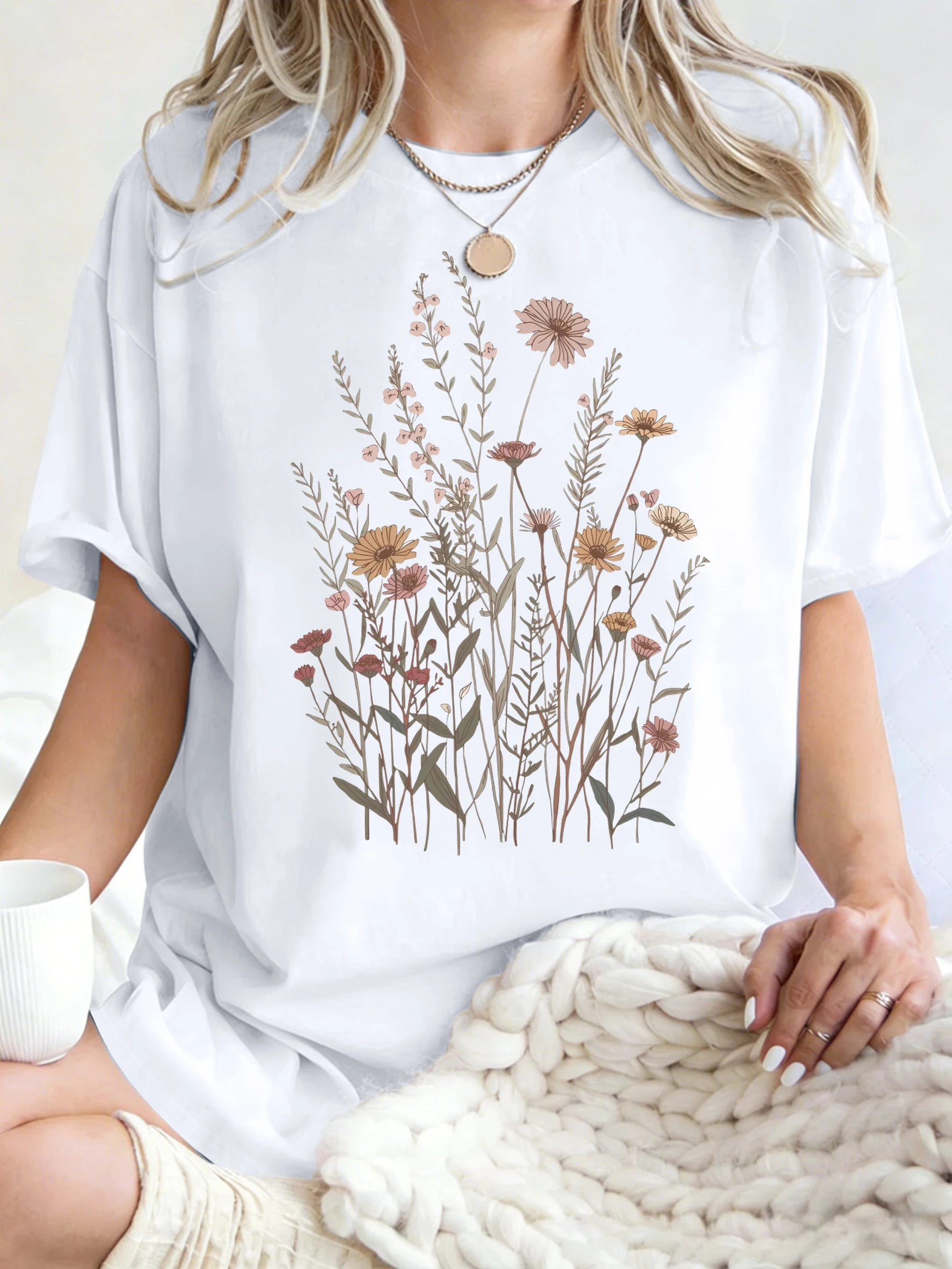 T-Shirts mit Blumenmuster im Bohemian-Stil für Damen, Sommer, O-Ausschnitt, Baumwolle, All-Match, kurzärmelig, atmungsaktiv, lockere Kleidung