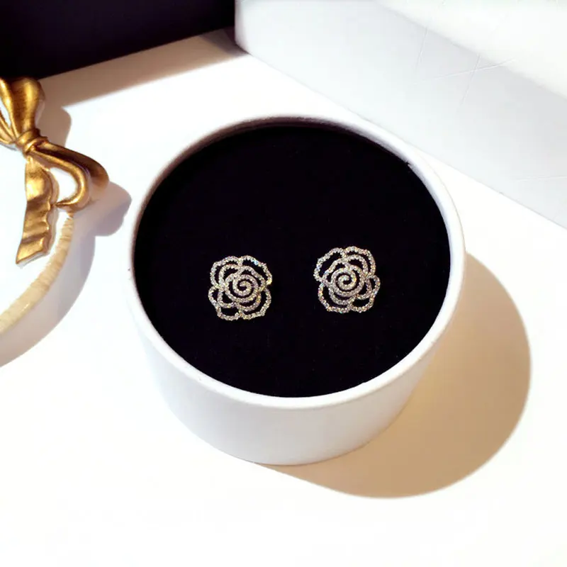 Retro French Camellia Flower Earrings Rose Earrings Female 2022 New Fashion Earrings Needle Anti-Allergy Earrings