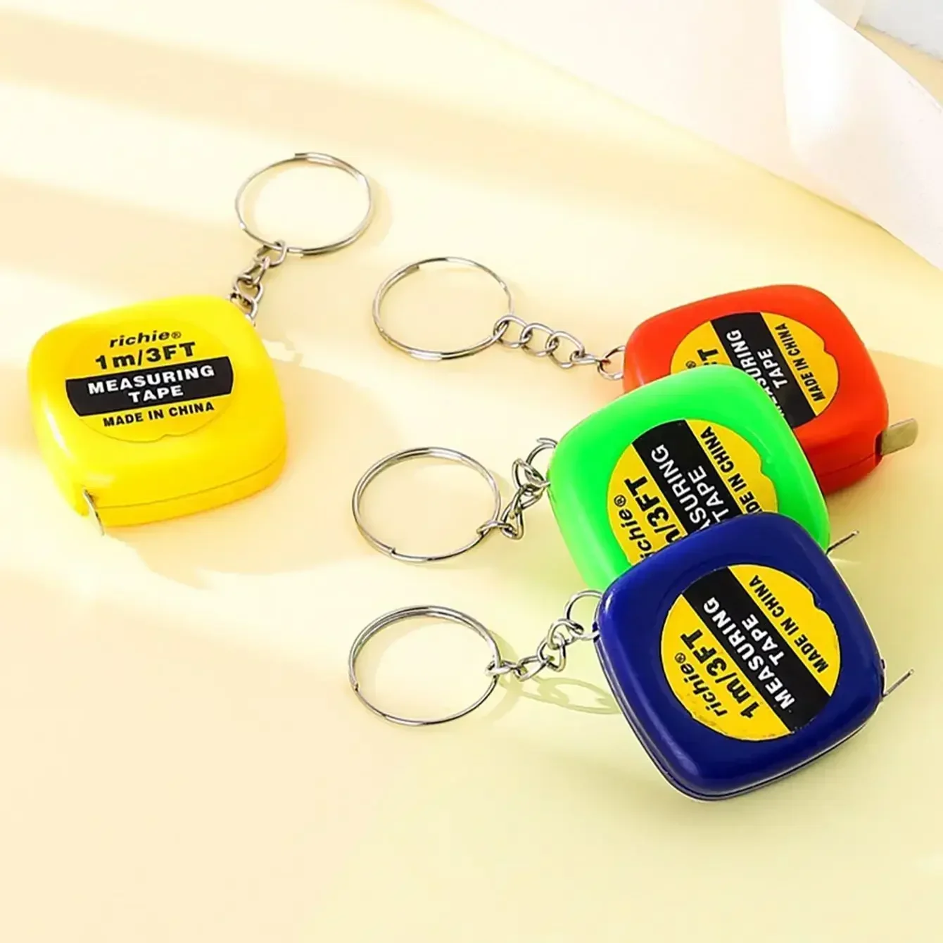 1 pz mini righello portatile per cucire su misura in tessuto righello morbido retrattile con misuratore portachiavi