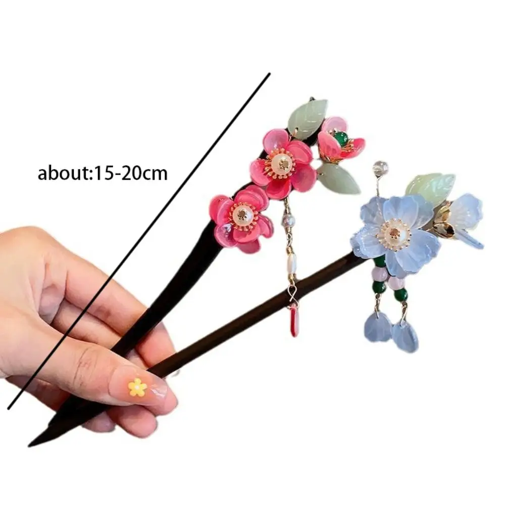 Vintage Winding Flower Hairpin Hair Accessories Elegant Handmade Wooden Hair Stick Chinese Style Classical Hanfu Headwear Women