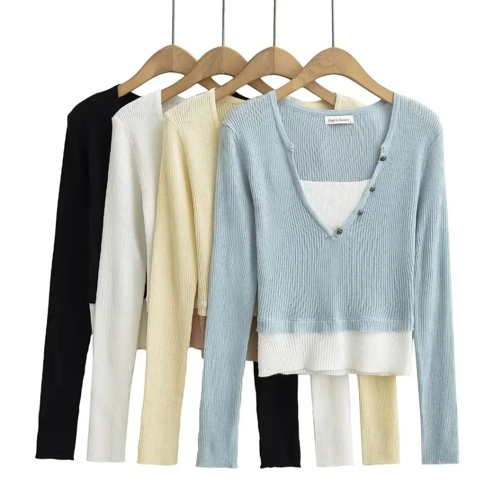 

Women's Large V-neck Knitted Sweater Long Sleeve Fake Two-Piece Bottoming Shirt Spring Fashion Color Matching Commuter Top