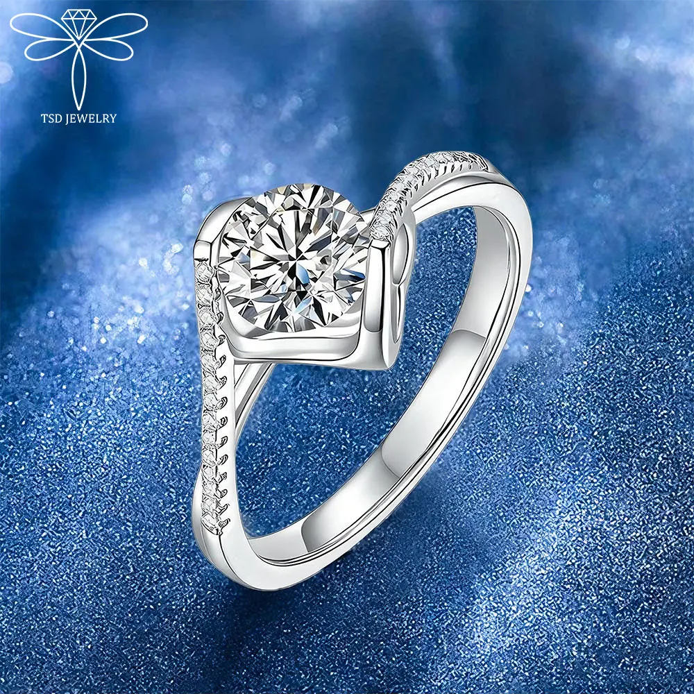 

1.0 Carat Fashion Moissanite Spiral Ring 925 Sterling Silver Diamond Promise Eternity Solitaire Rings Women Wedding Fine Jewelry