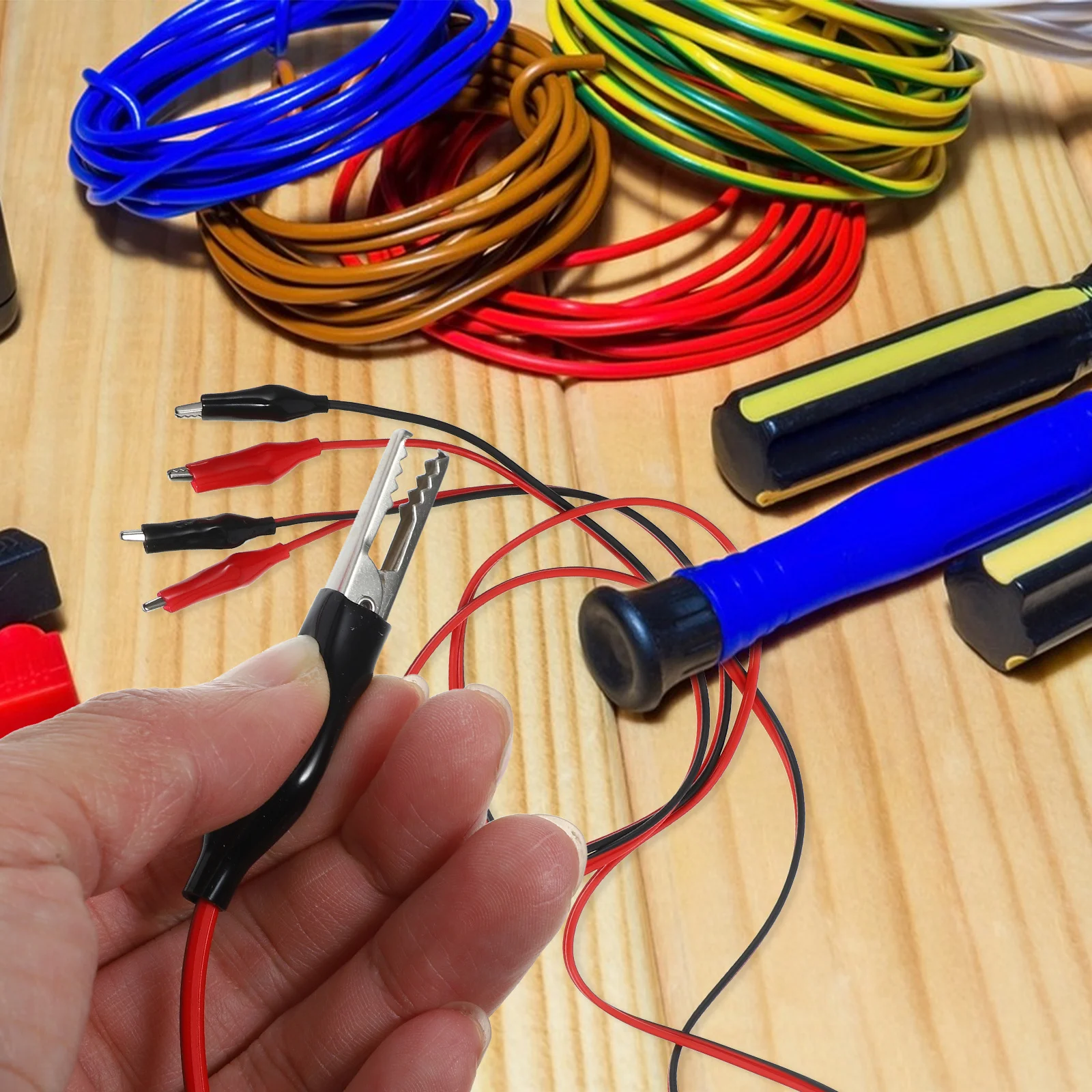 

2Pcs Alligator Clips Wire Insulated Test Leads Double Ended Jumper Wires for Electrical Testing Circuit Experiments