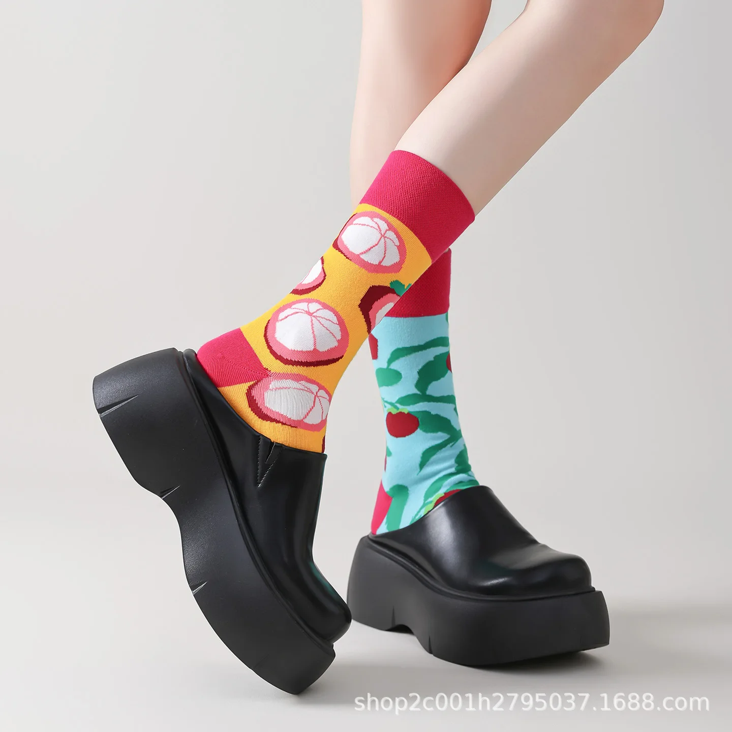 新しいファッションソックス、春夏の腹筋ソックス、カラーコントラストソックス、かわいい日本製ミッドチューブソックス