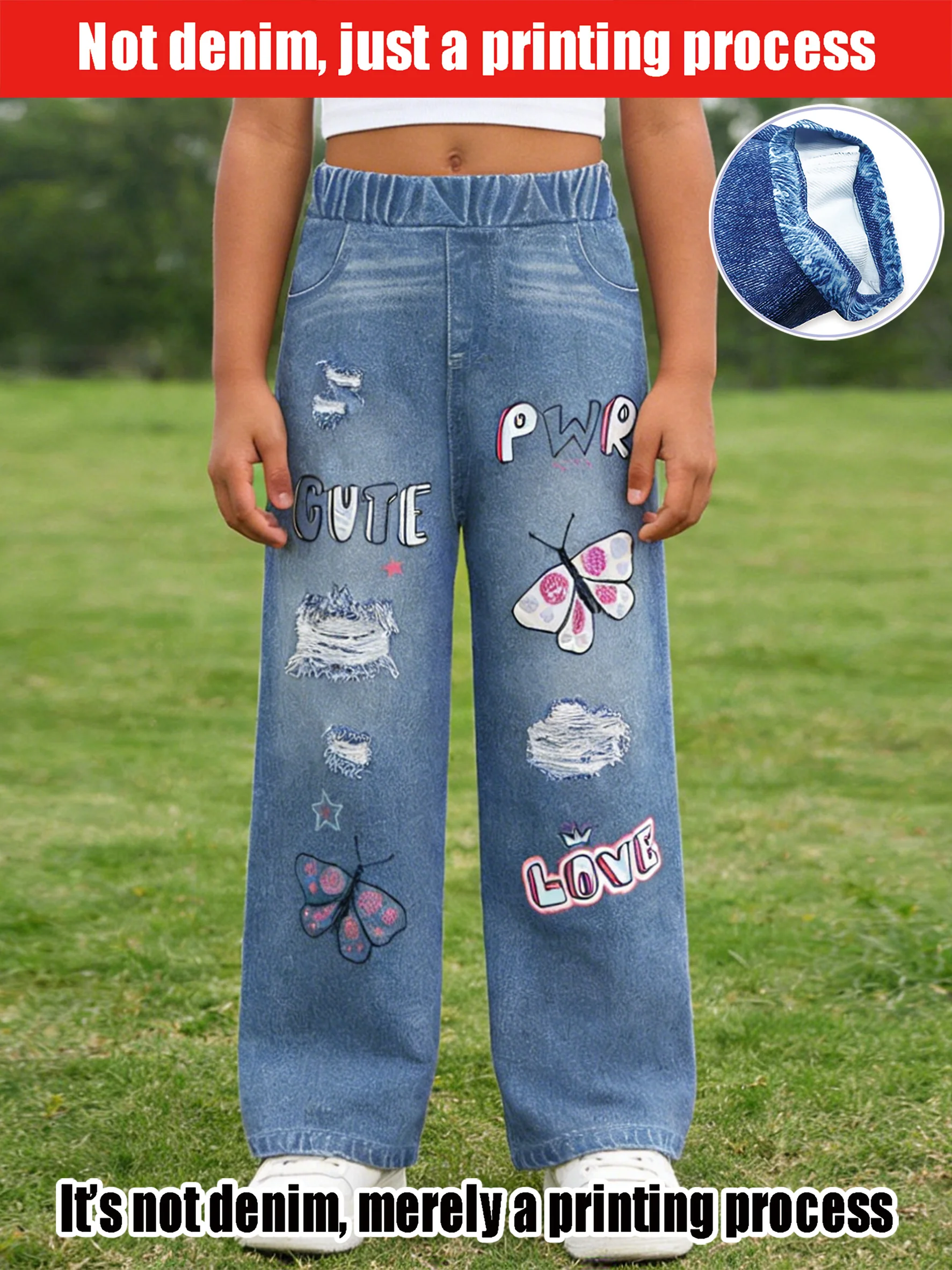 

Детские светло-голубые широкие брюки из имитации денима, винтажный и состаренный стиль, милый и жизнерадостный девичий образ