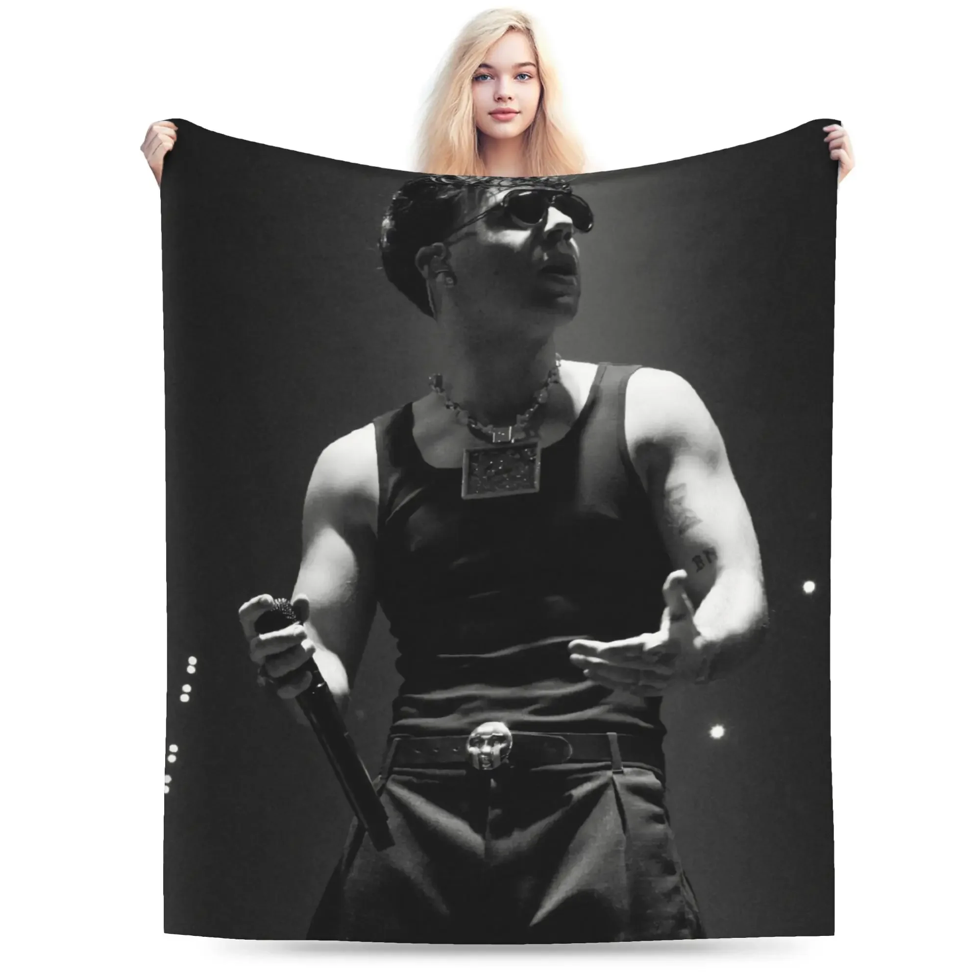 

Warm Soft Flannel Throw Blanket with Quevedo Singer Rapper Design for Home Decor Sofa Bed Cover Travel Blanket Print Bedspread