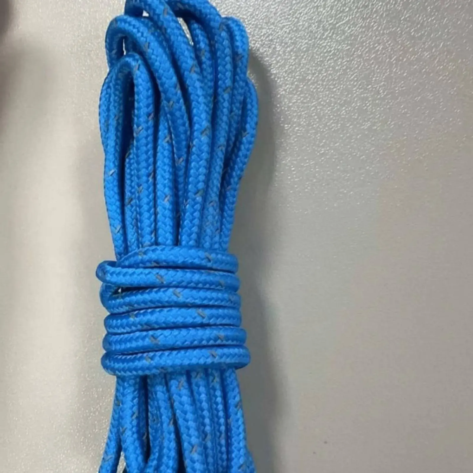6 Pieces Paracord Tensioner Portable Cord Tightener Carabiner Rope Clamp Easy to Use Tie down Tool Heavy Duty for Hiking, Garden