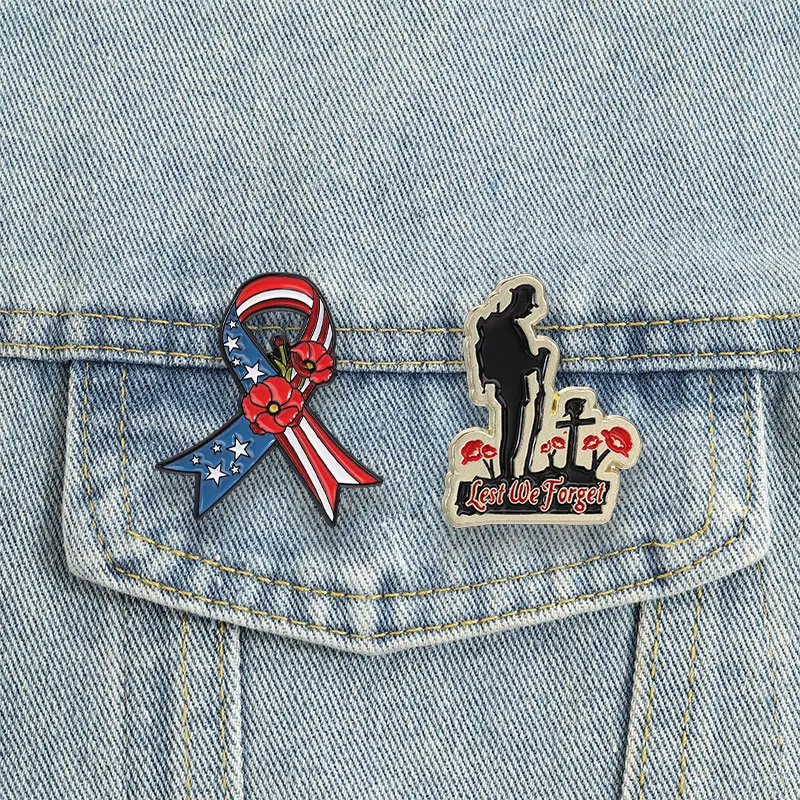 Remembrance Veterans Day Enamel Pins Lest We Forget Brooches Lapel Badges Flowers Soldier Jewelry Gift for Friends