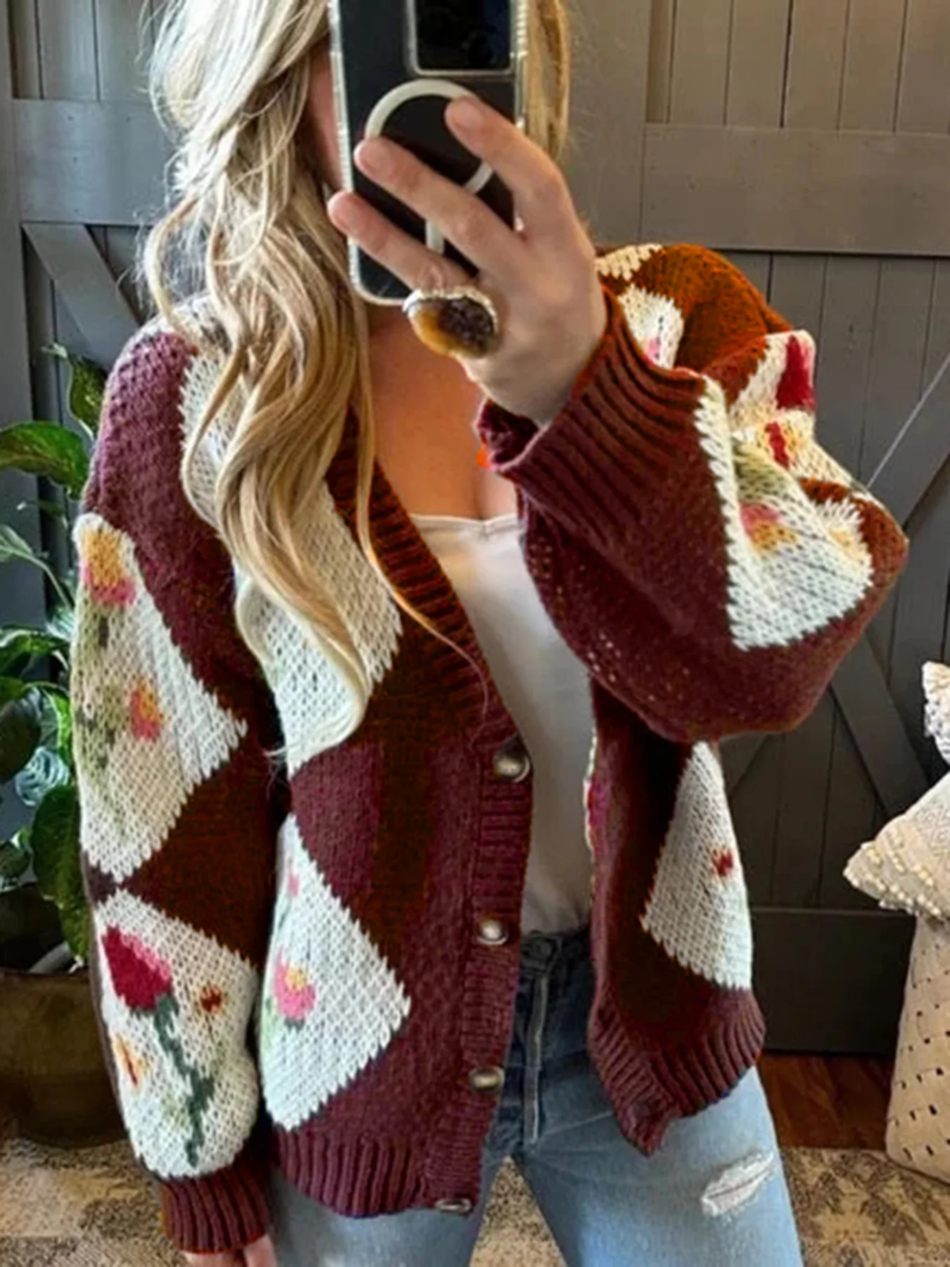 

Casual Warm Cardigan Autumn Winter New V-neck Long Sleeved Single Breasted Flower Knitted Coat Women Fashion Loose Sweater