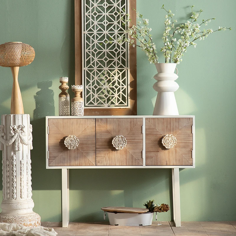 

American-style home entrance cabinet is opposite the door, rural idyllic solid wood dining side, living room storage cabinet