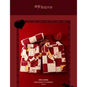 Disney winnie the pooh outono e inverno vermelho ano novo dos desenhos animados pijamas femininos xadrez emenda lapela cardigan loungewear conjunto 8 principais vendas pijama do pooh - №8