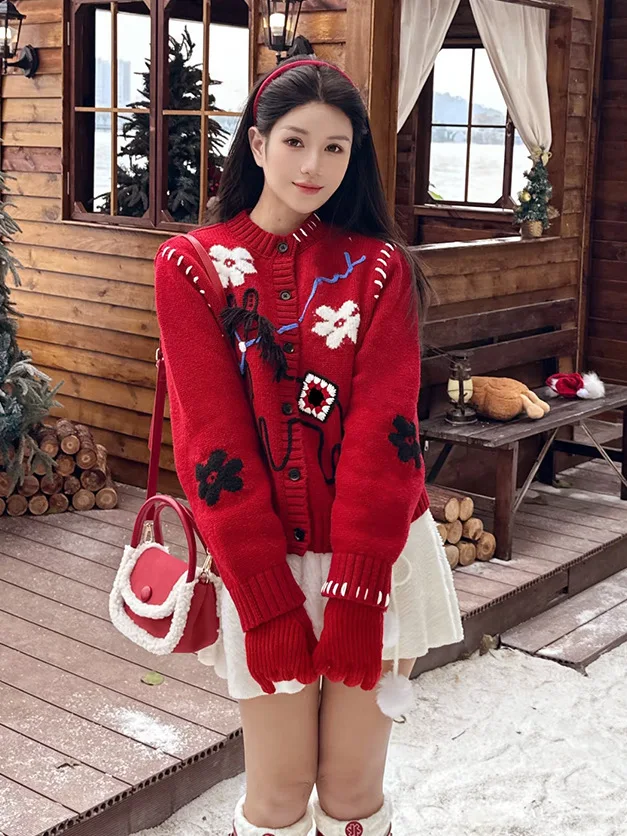 

Красный вязаный кардиган с забавным узором, круглым вырезом и одной пуговицей, осенне-зимняя новинка, женский, из смесовой шерсти...