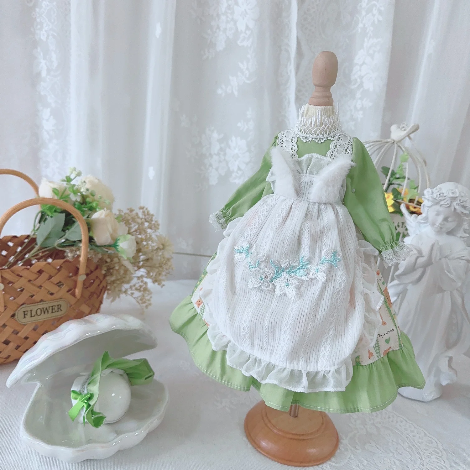 BJD Doll clothes suitable for 1/3 1/4 1/6 size light green long sleeved lace fairy skirt dress doll accessories