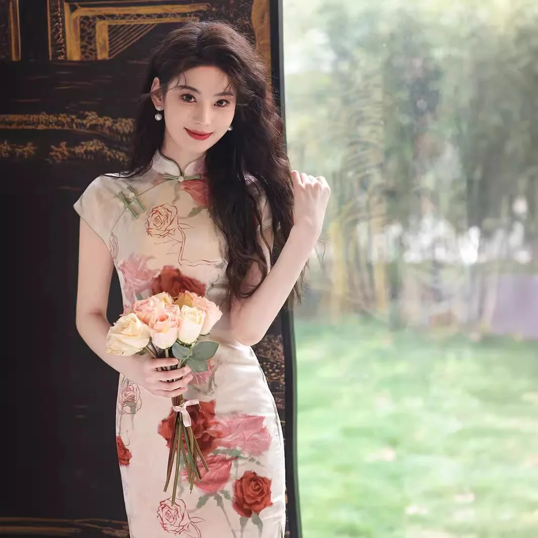 

2024 New Summer Women Long Cheongsam Dress Vintage Rose Floral Short Sleeve Dresses Chinese Style Slim Improved Qipao S2603