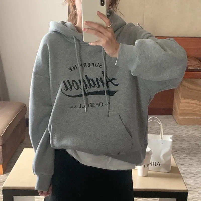 سترة نسائية أنيقة للخريف والشتاء بتصميم كلاسيكي بقلنسوة ملونة ومطبوعة بحروف مبطنة بالصوف سترة نسائية دافئة برباط بقلنسوة #4