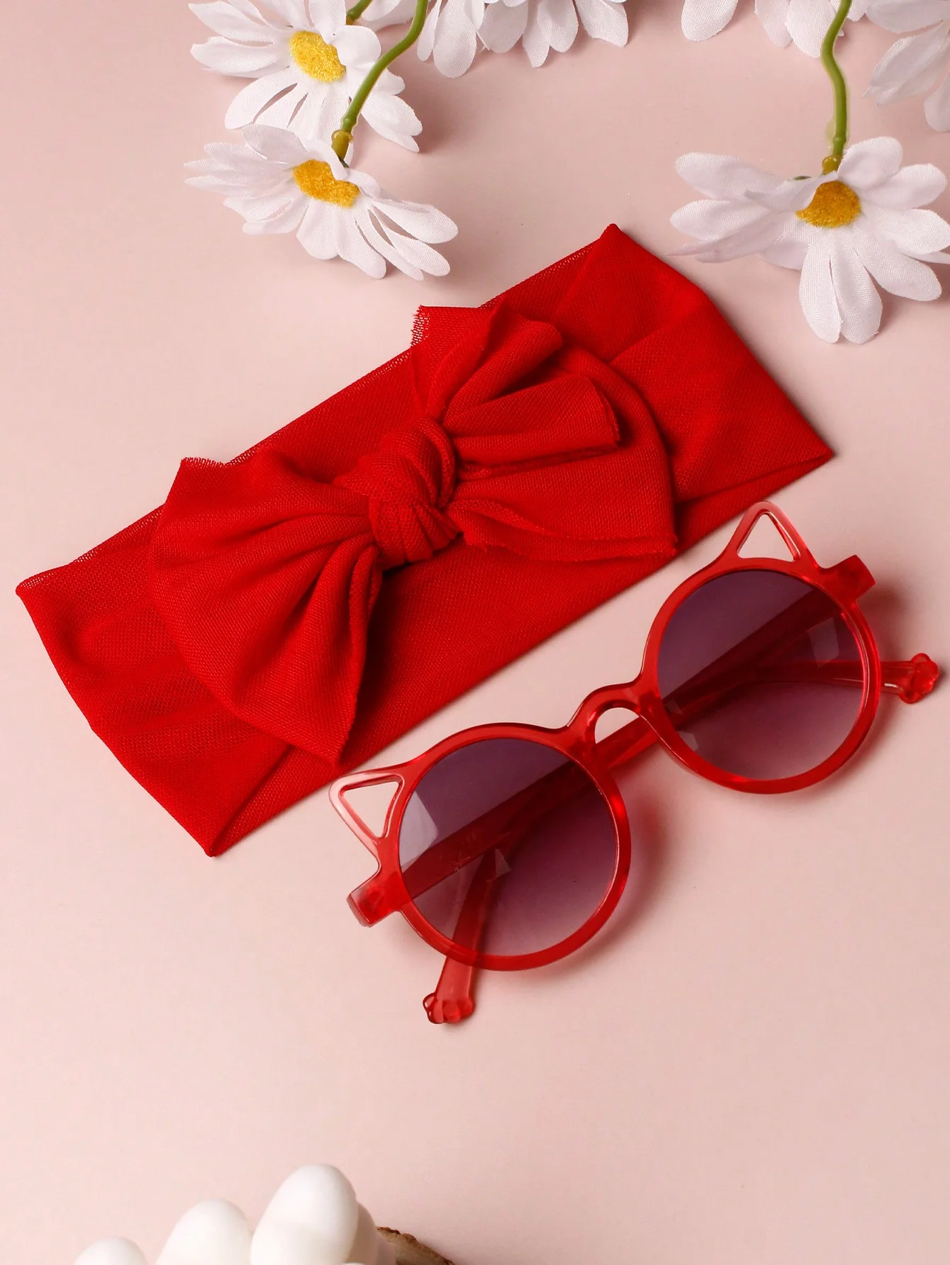 

Baby Accessories Set: Fashionable Mesh Bowknot Hairband & Unisex Cat Ear Sunglasses with Case