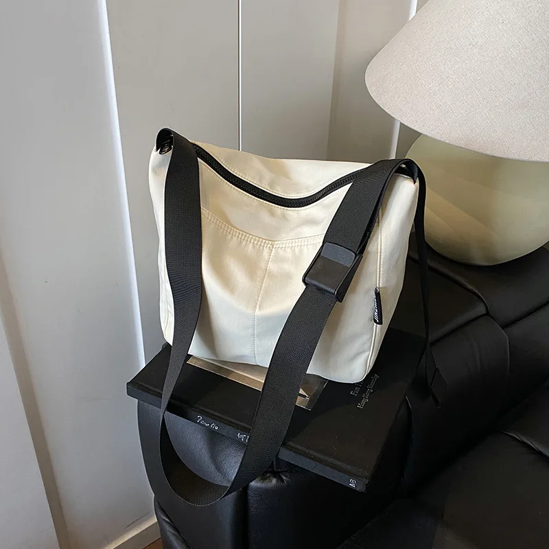 Variant: BB-554-Beige
