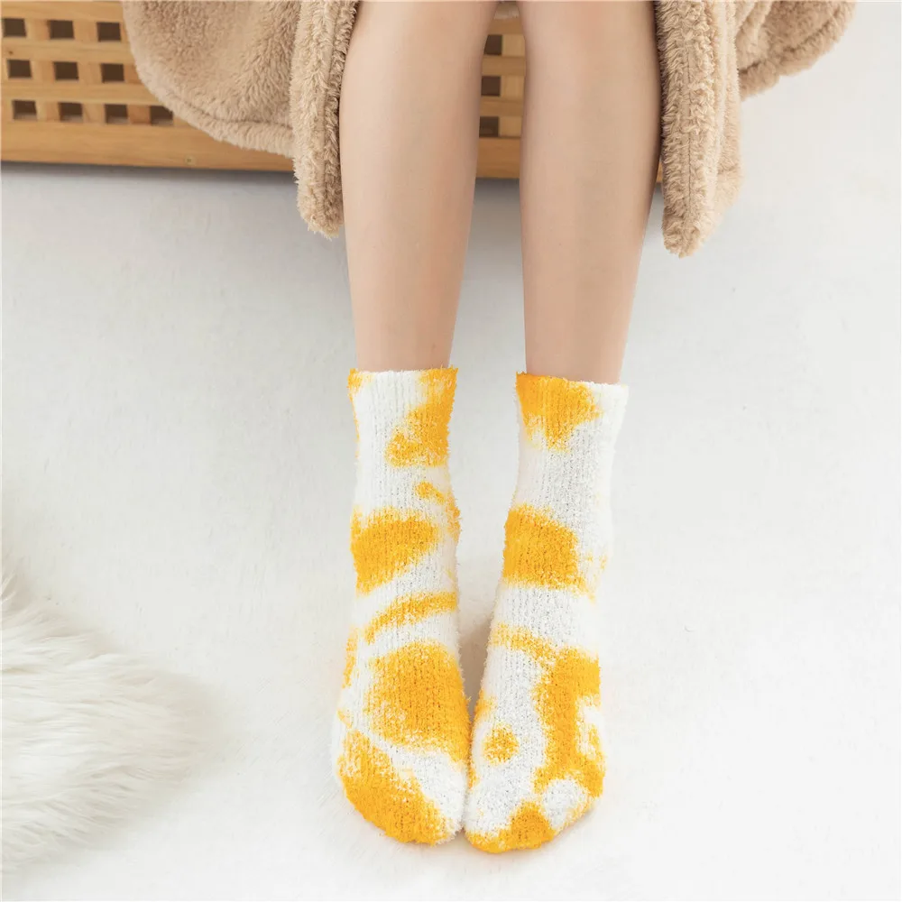 Socks Women Tie-dye Socks Ladies Warm Knee Winter Printing Thickened Coral Mink Fleece Girls Gift Hip Hop Floor Socks Stockings