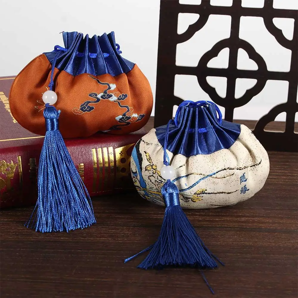 Abweisende alte Art Frau Brokat hängen Spike Stickerei Beutel Anhänger chinesische Geschenk Hanfu Zubehör tragbare leere Tasche