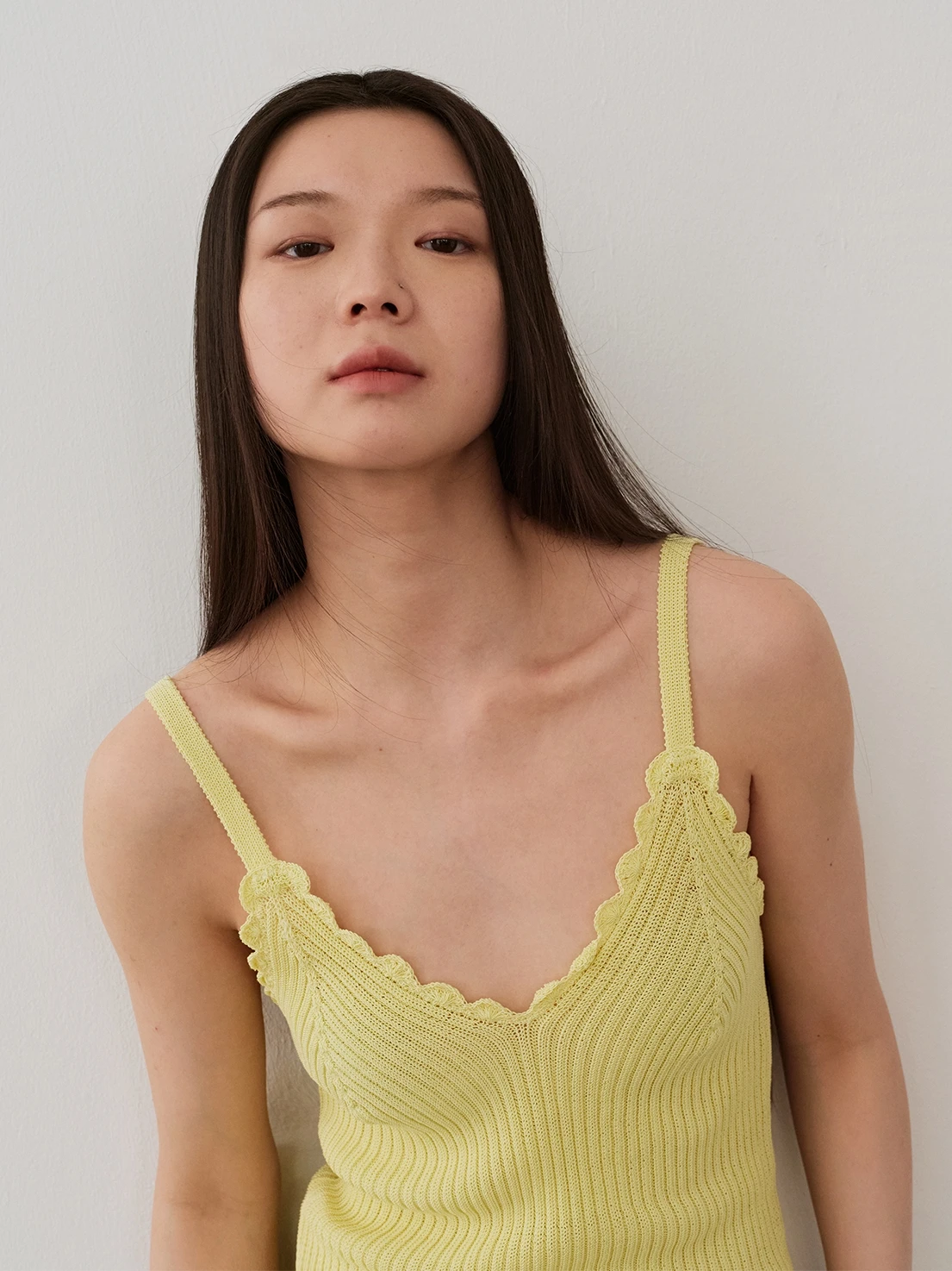 

Летний женский топ Fuzhen Sweet And Spicy с V-образным вырезом, кружевной отделкой, из хлопка и нейлона, стандартной длины