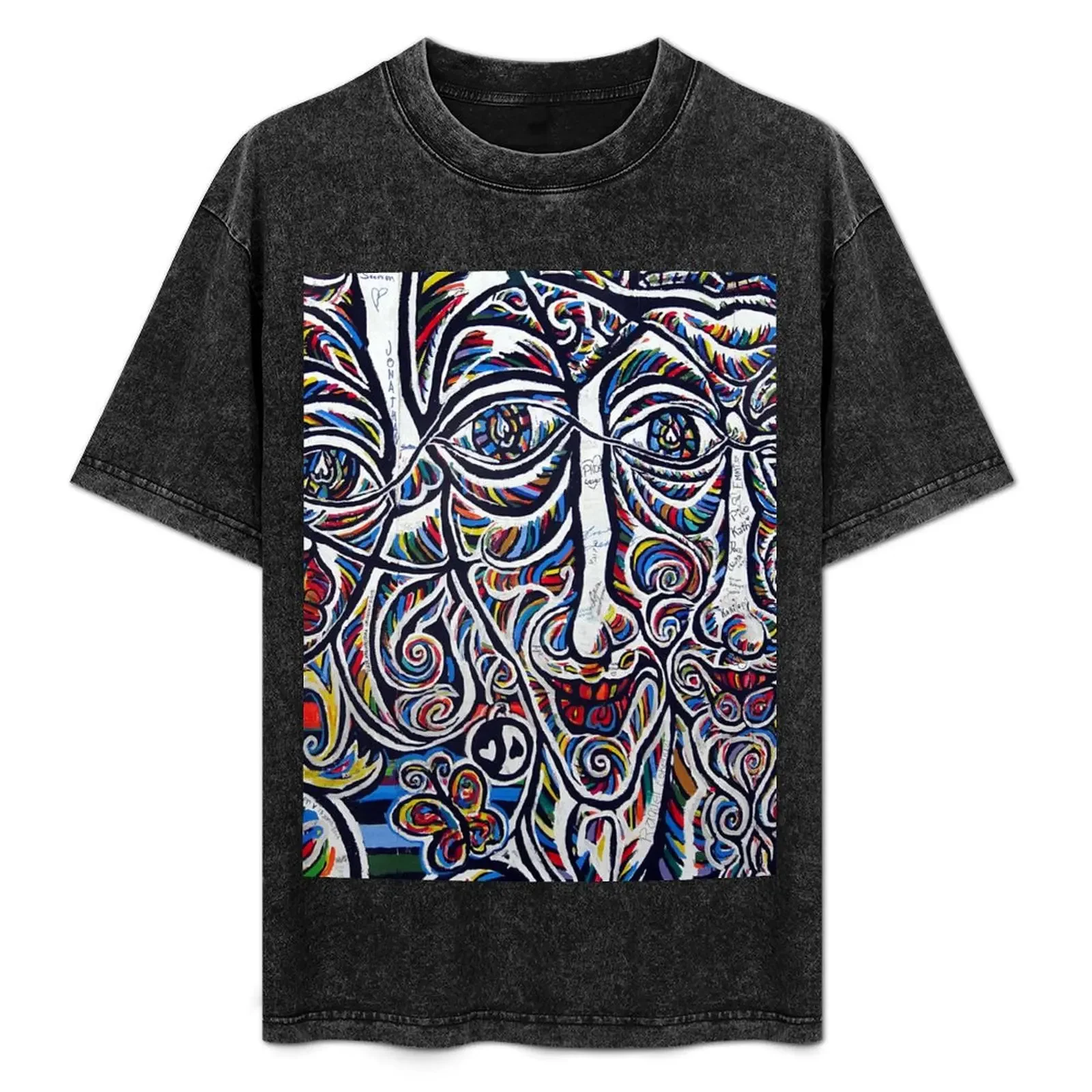 

Graffiti Urban colorful graffiti city wall BFF peace and love smiling colorful rainbow new age faces party pattern paint T-Shirt