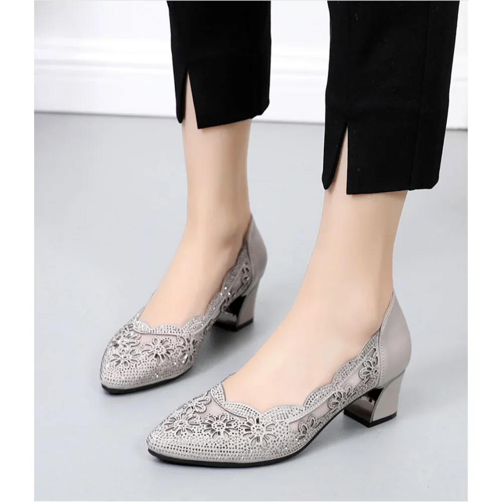 Summer Fashion Hollow Out Genuine Leather Pumps Women Shoes Med Heels Square Diamond Mesh Ladies Office  Crystal Pointshoes