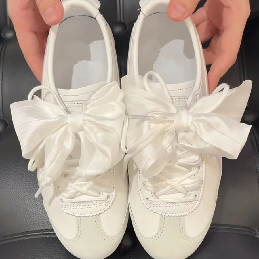 5cm Widened Butterfly Bow Ruffled Yarn Shoelaces Flat Silk Big Bow Wide Laces Trend Beauty White Casual Shoes Laces Dropship