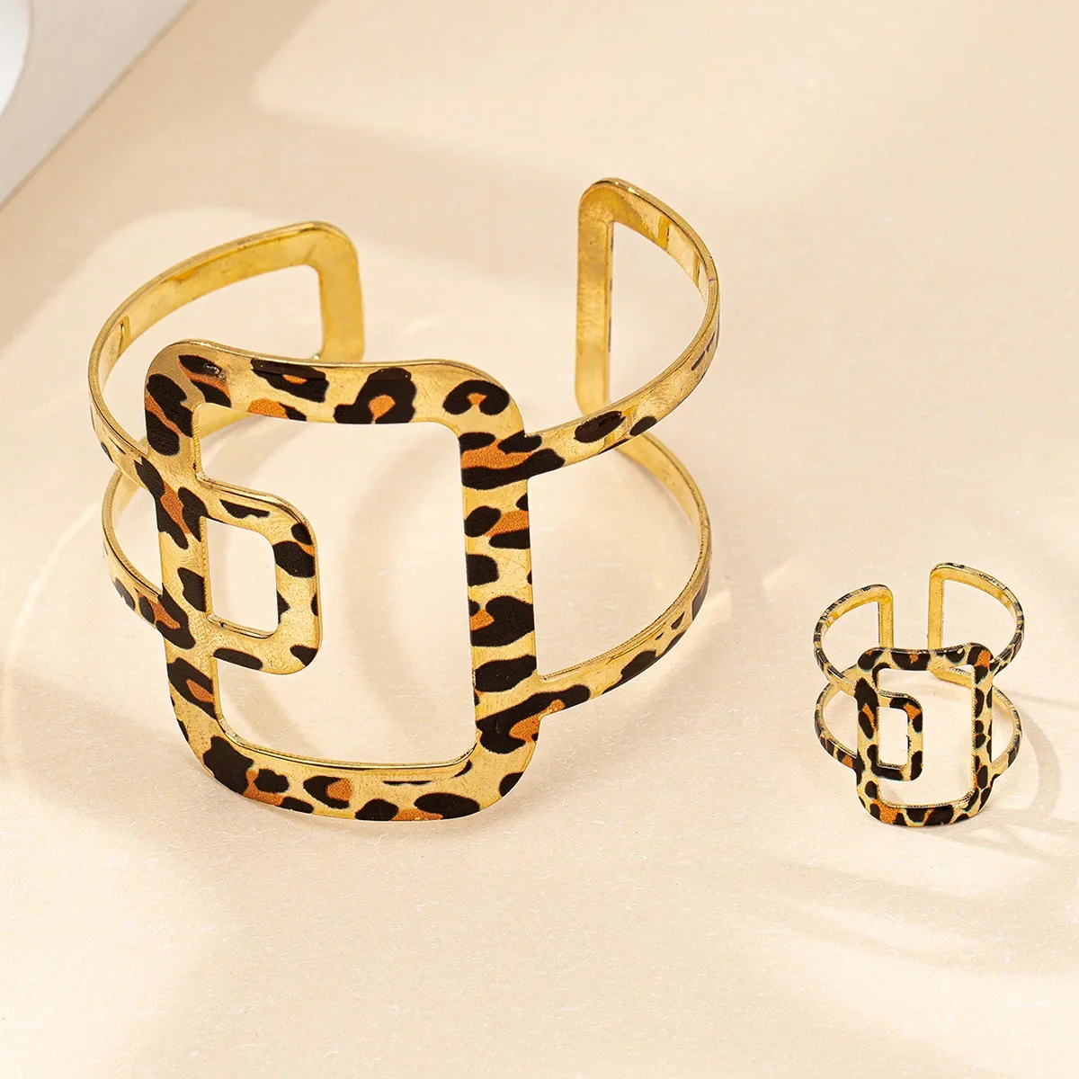 Geometric Leopard Print Hollow Bracelet Ring Retro Jewelry Set For Women Holiday Party Gift Fashion Accessories AS017