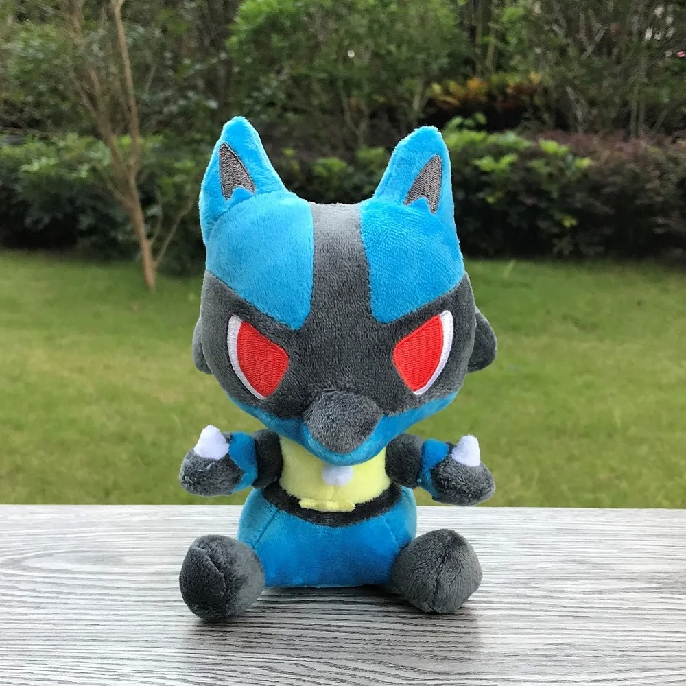 Anime Pokemon Plush Toy, Lucario brilhante, Halloween Riolu, Desenhos animados recheados, Soft Anime Dolls, Presentes de Natal, Fit