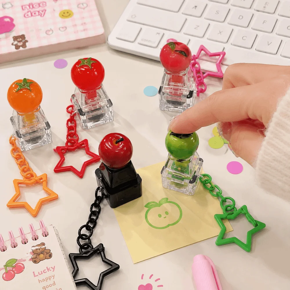 Single Keycap Shape Fidget Keychain Soft Light Mute Press Design Keychain Pendant Smooth Sturdy Material Compact Lightweight