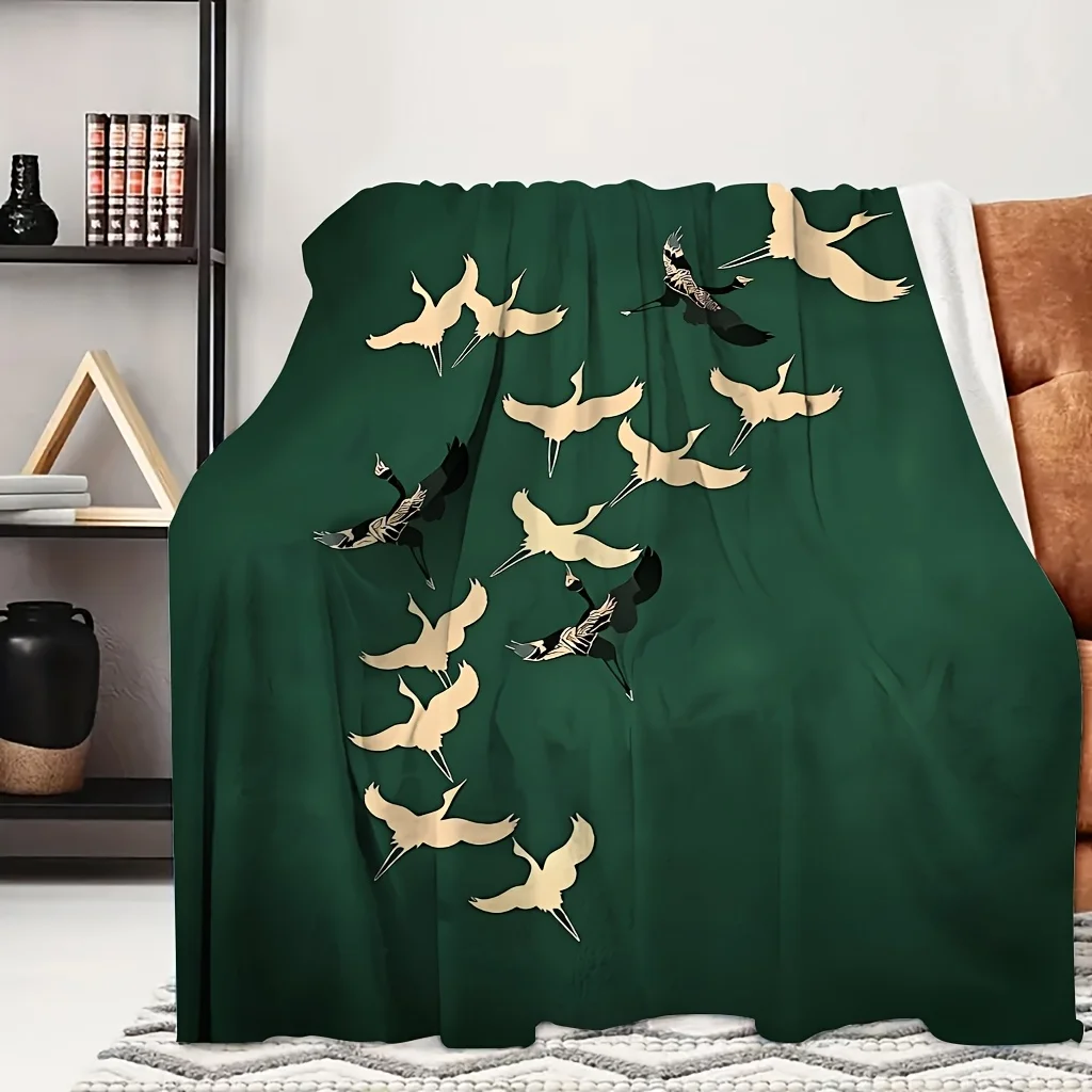 1pc Dark Green Flying Crane Silhouette Minimal Print Flannel Blanket, Practical And All-Season Usable, Suitable for Blankets, Ki