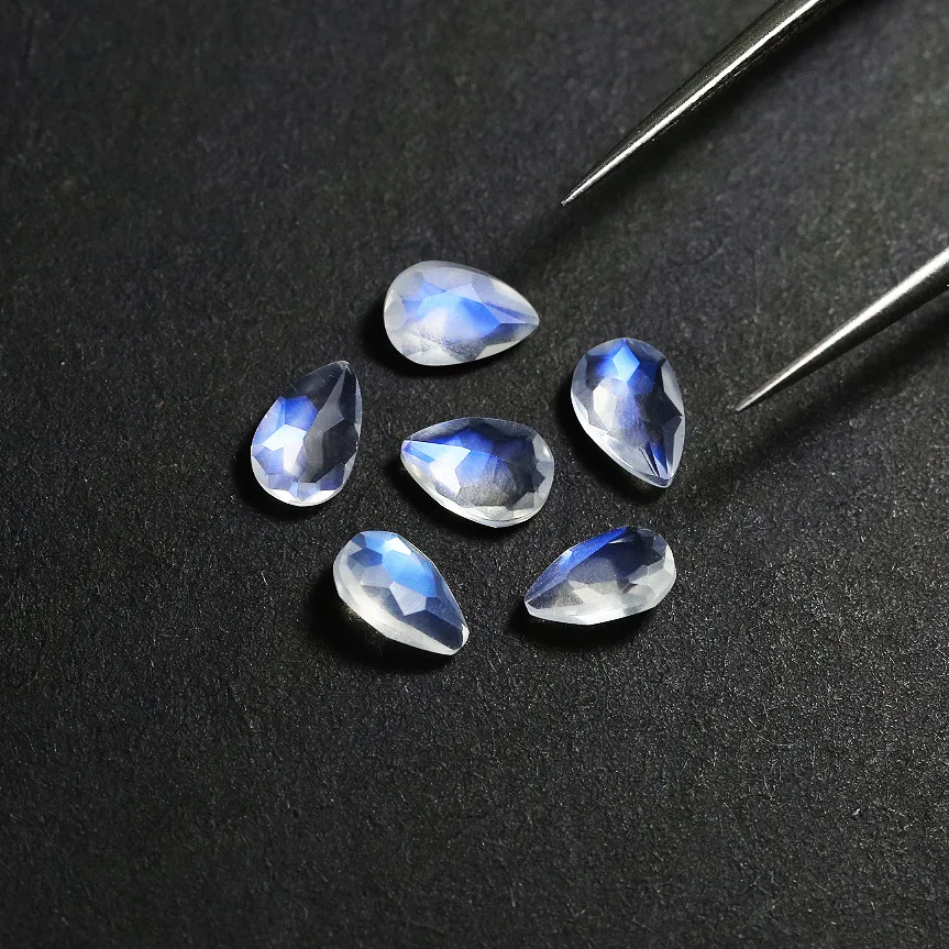 Natural Strong Blue Fire Moonstones Top VS Pear Faceted Smooth Polished Loose Gemstones Multiple Sizes 4x6mm For Jewelry Making