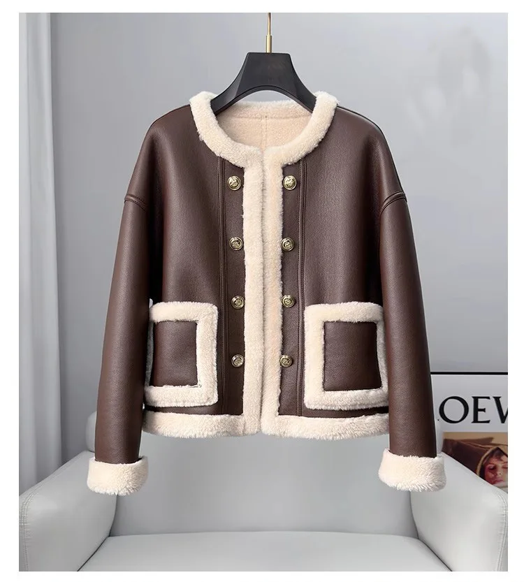 2024 Sheep cut velvet coat, fur integrated women's short full wool fur coat, round neck, youthful trend for reducing age,  new