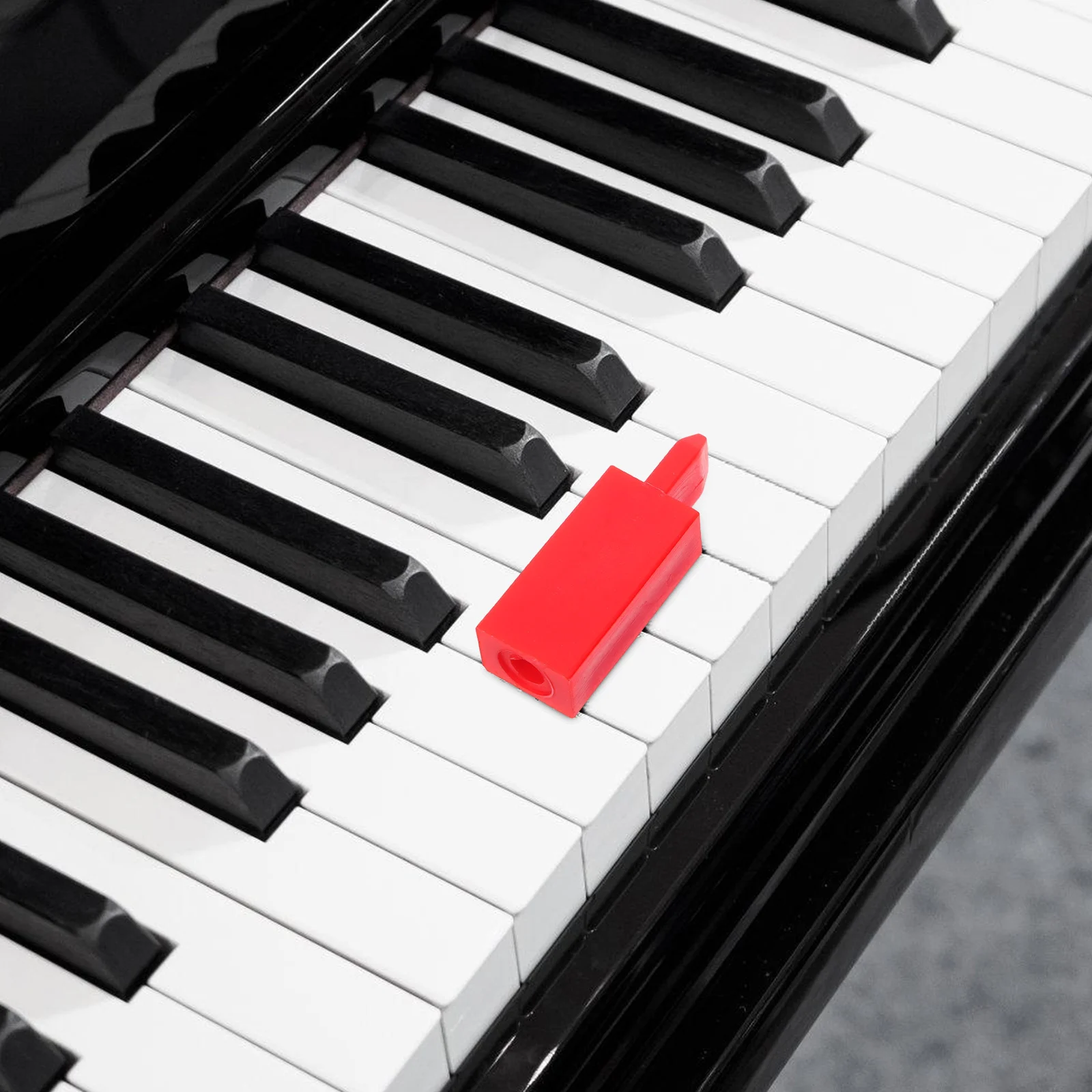 

4Pcs Red Keyhole Plugs Piano Tuning Tools 3.4-3.7mm Piano Repair Accessories for Daily Maintenance and Emergency Fix