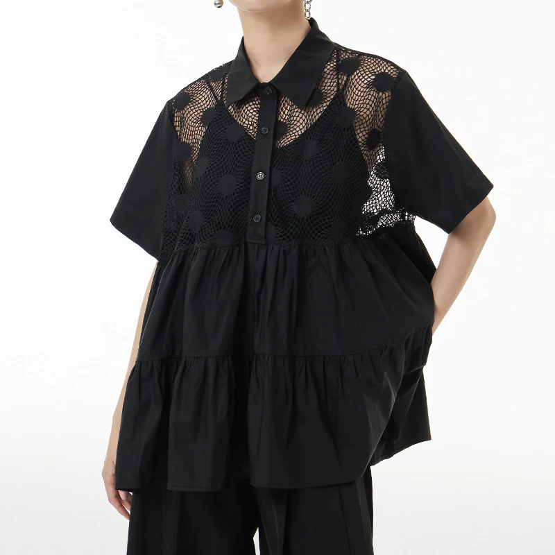 Blusa de costura de renda oca estilo preto feminina, camisa de manga curta, nicho fino e solto, linha A elegante, verão, 2023