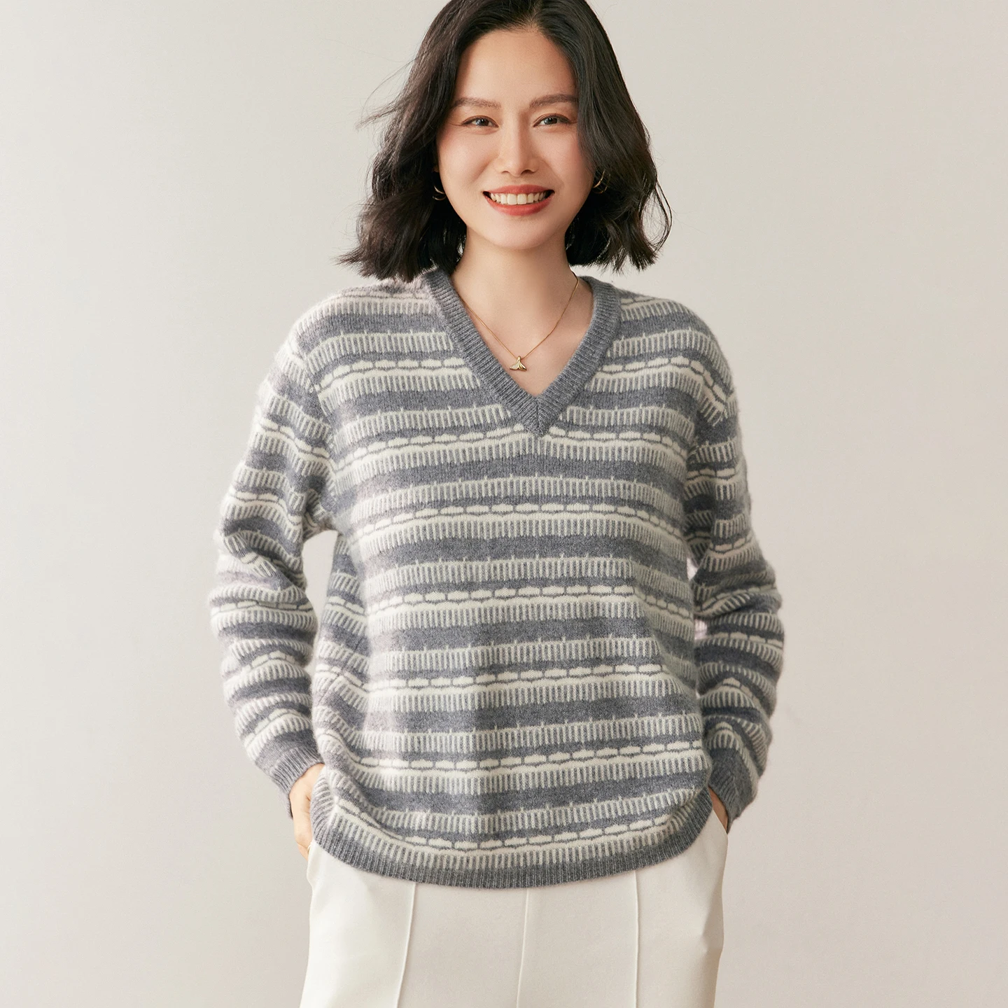 

Women's 100% Cashmere Sweater Autumn Winter V-neck Pullover Fair Isle Jacquard Style Female Cashmere Knitwear Thickness Clothing