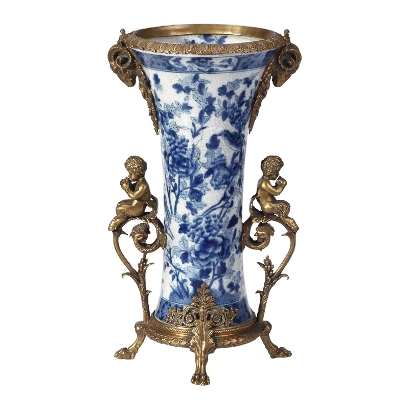 Modern luxury Oriental European soft decoration, vase Art Deco ceramics, copper tabletop decoration