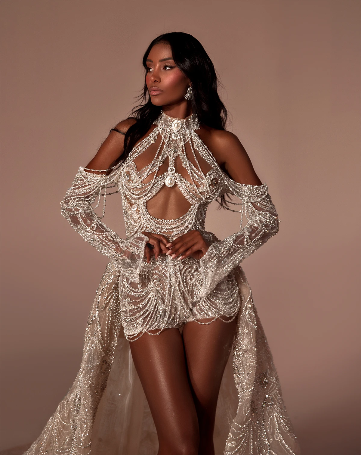 Sexy Wedding Dress For Women High Collar Beading Pearls Bridal Gown Sweep Train Long Sleeves Dresses Custom Made