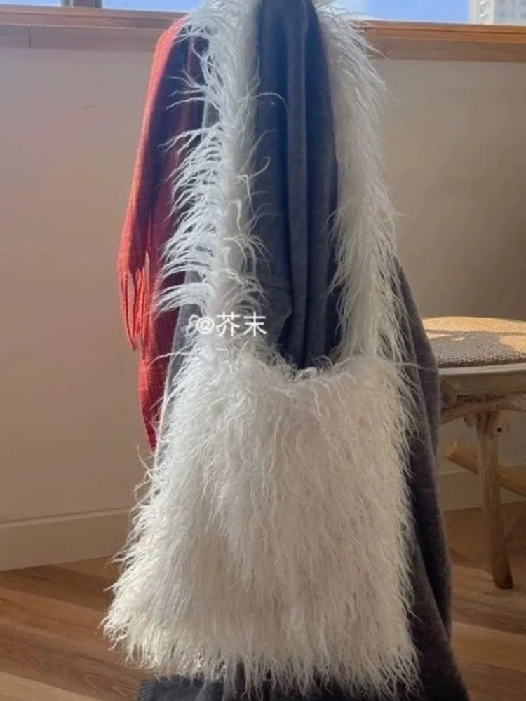 

JIAERDI Plush Soft White Handbag Women Hot Girls Versatile Casual Chic Y2k Bag Purse Ladies Harajuku Aesthetic Shoulder Bags New