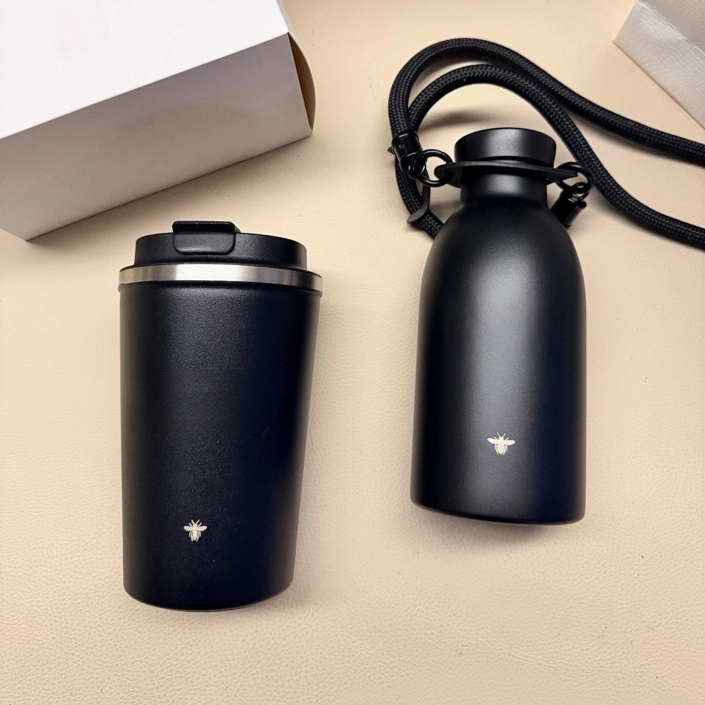 

Подарки к празднику: Термосы и спортивные бутылки от люксовых брендов, кружки для чая и кофе из пищевой нержавеющей стали 304, автомобильные чайники для воды