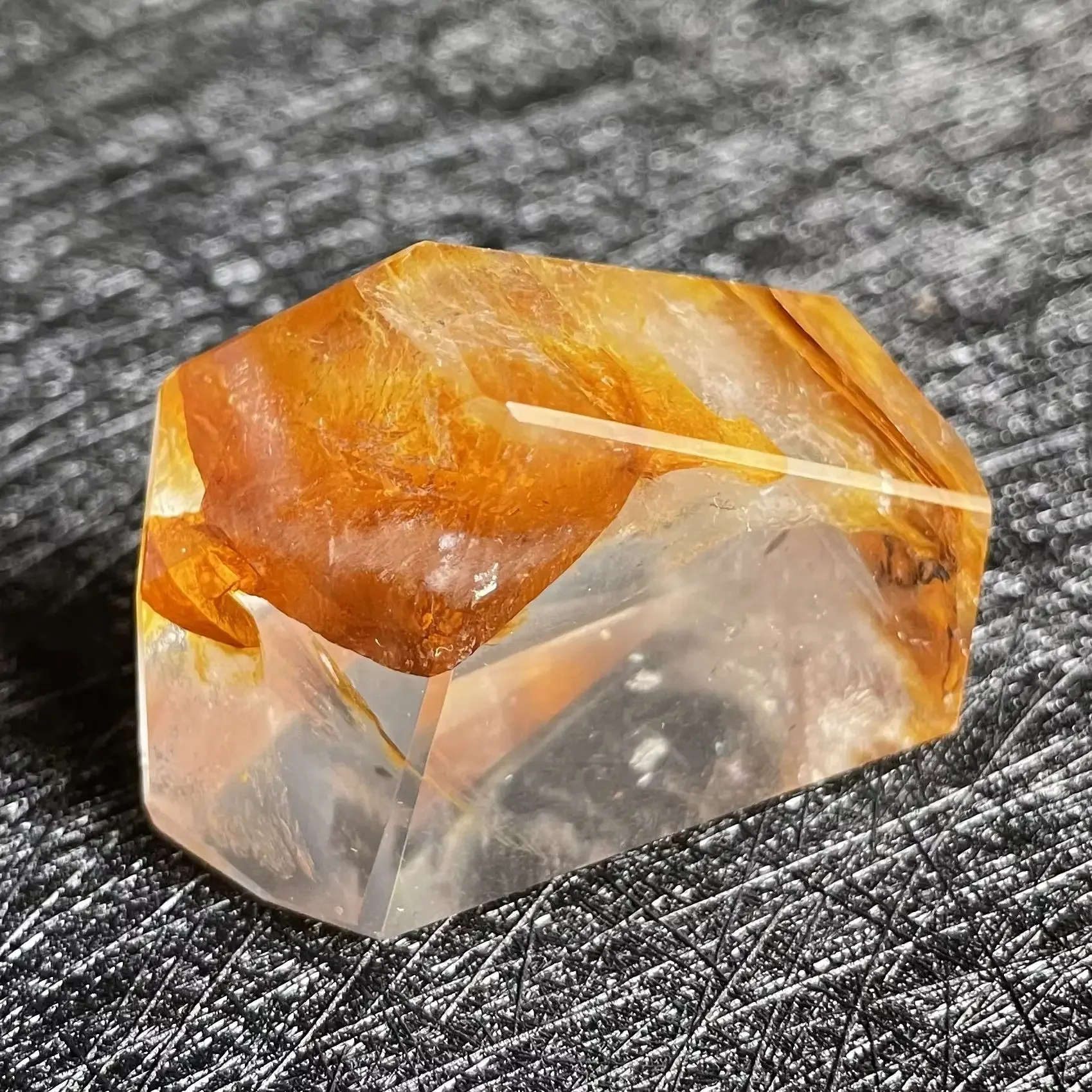 Natural Stone Fire Quartz Freeform Clear Quartz Home Decoration Rock Polished Gift Healing